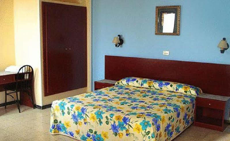 Le Petit Palue Las Palmas Экстерьер фото